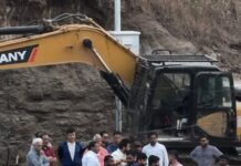 राष्ट्रवादी (शरदचंद्र पवार) पक्षाचे जयेश मुरकुटे यांना माजी नगरसेवक बाबुराव चांदेरे यांच्याकडून धक्काबुक्की व जीवे मारण्याची धमकी; बाणेर पोलीस स्टेशन मध्ये तक्रार दाखल.